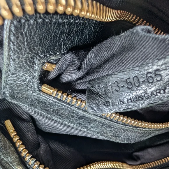 Chloe Black Leather Shoulder Bag with Gold Accents - Picture 11 of 11